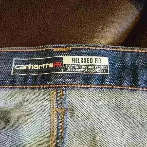 Carhartt FR Jean's Men's Relaxed Fit - Picture 3 of 4